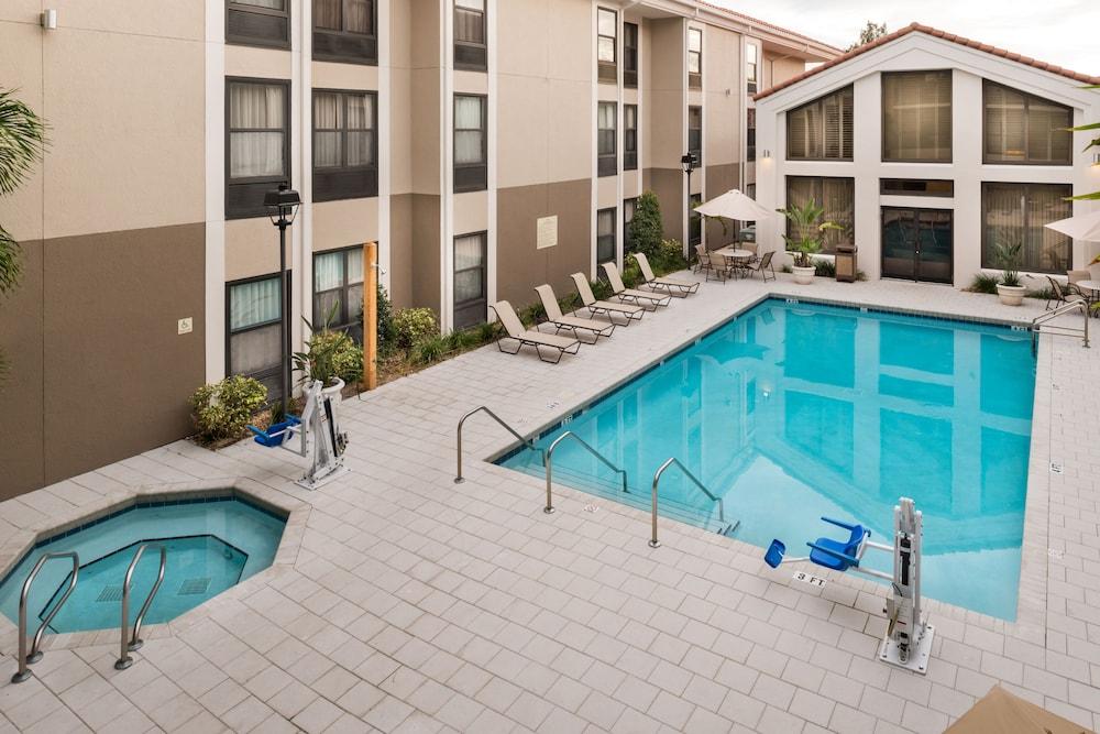 Hampton Inn & Suites Orlando-East Ucf Alafaya Ngoại thất bức ảnh