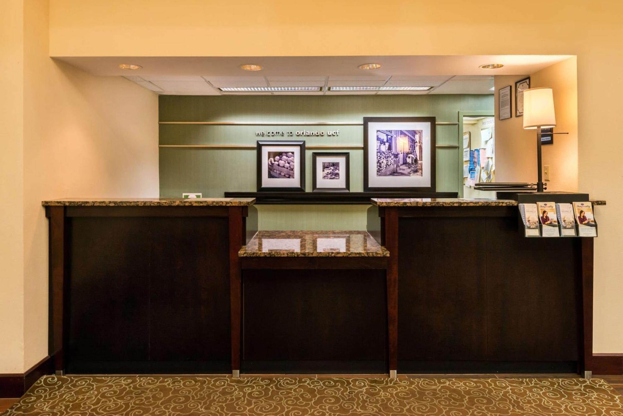 Hampton Inn & Suites Orlando-East Ucf Alafaya Ngoại thất bức ảnh