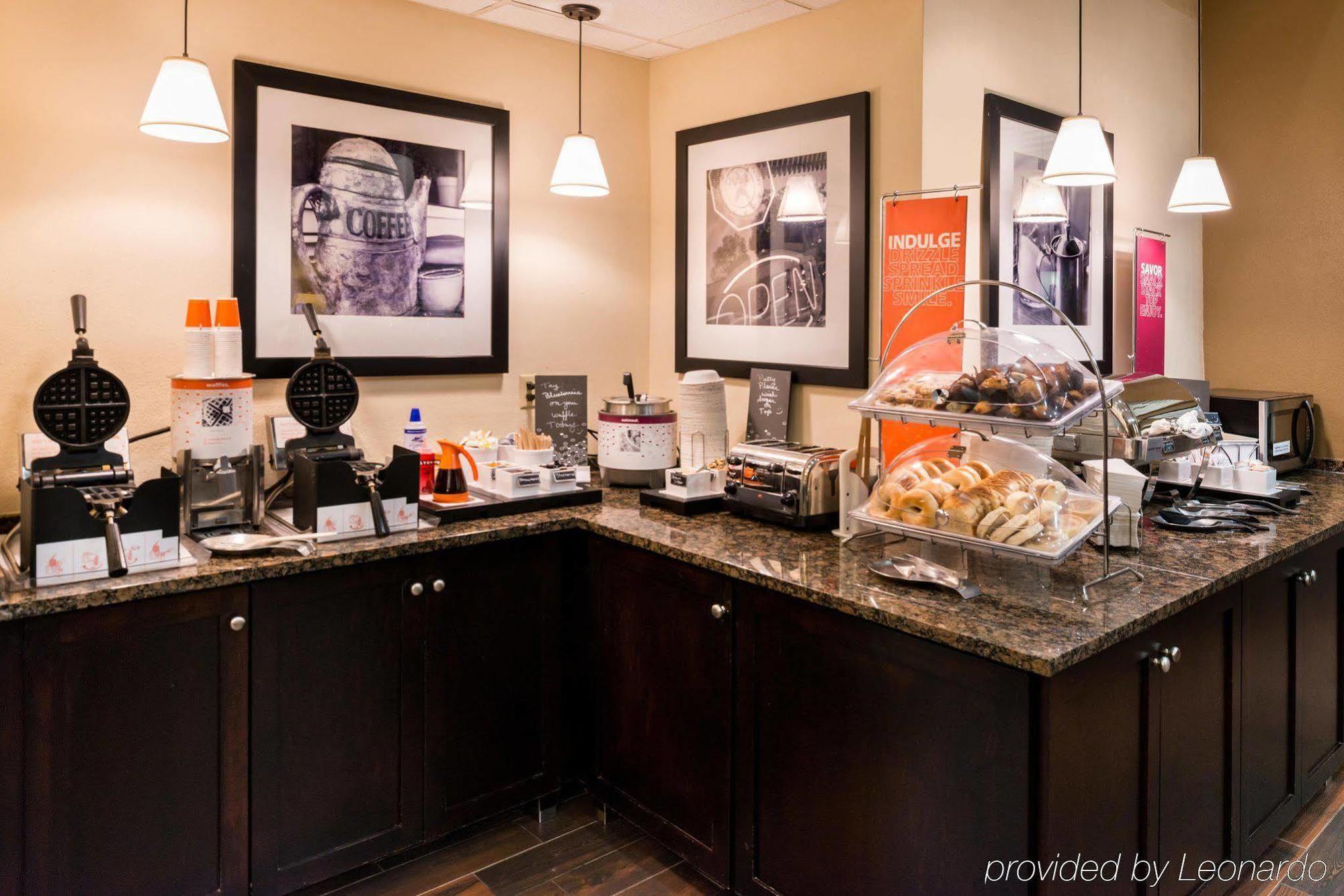 Hampton Inn & Suites Orlando-East Ucf Alafaya Ngoại thất bức ảnh